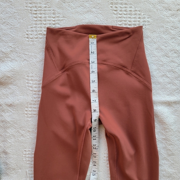 Lululemon In Still High-Rise Athletic Activewear 25" Legging , Ancient Copper - Picture 8 of 10